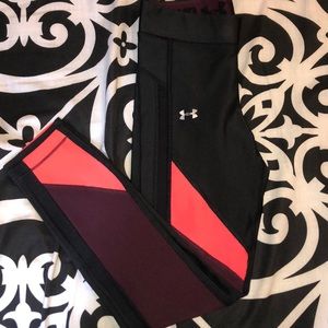 UA Leggings - Coral and Maroon Front Detail